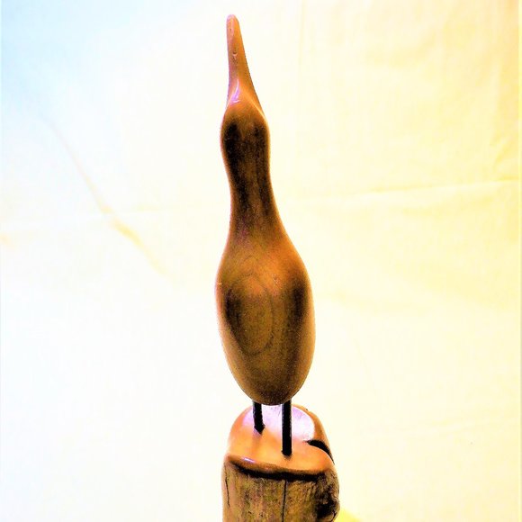 Carefully Hand Crafted ~~~ BIRD ~~~ from Lake St Peter, Ontario - Picture 1 of 2